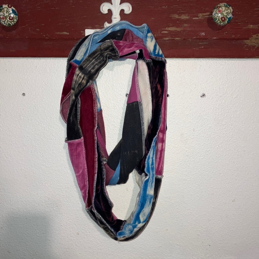 Infinity Scarf Patchwork Pink, Burgundy, blue‎ and Gray